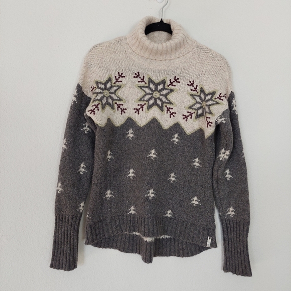 Woolrich Snowflake Wool Blend Turtleneck Sweater Size Small - Picture 1 of 10